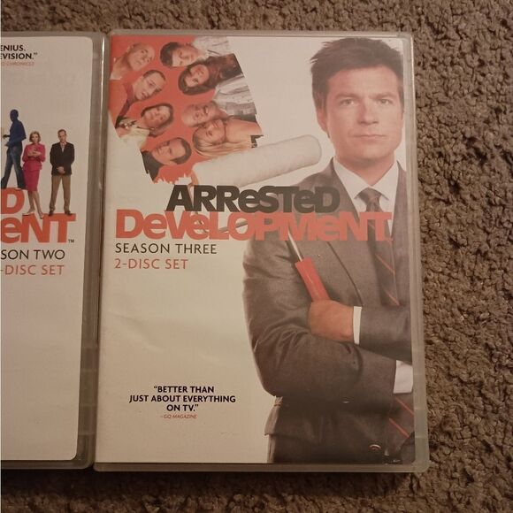 Arrested Development Seasons 1, 2, & 3 DVD Sets PRE-OWNED - Picture 4 of 7